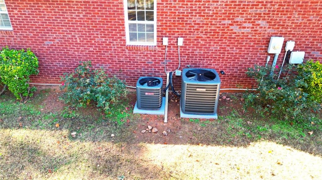 MAGNOLIA MANOR - Residential