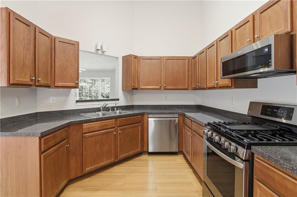 1670 Harvest Hill