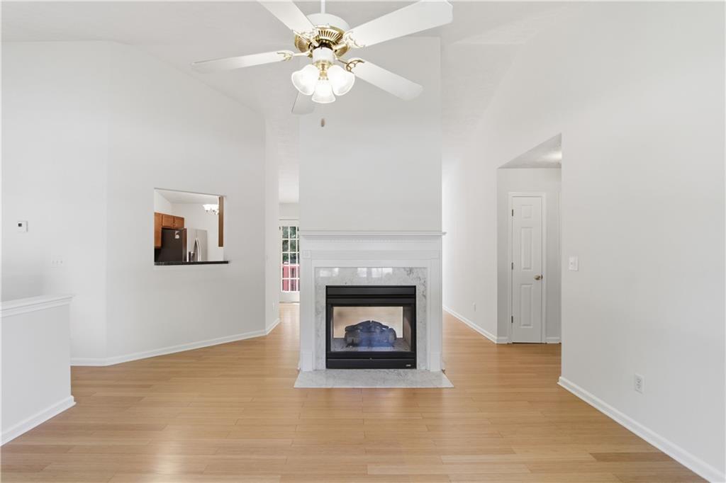 1670 Harvest Hill