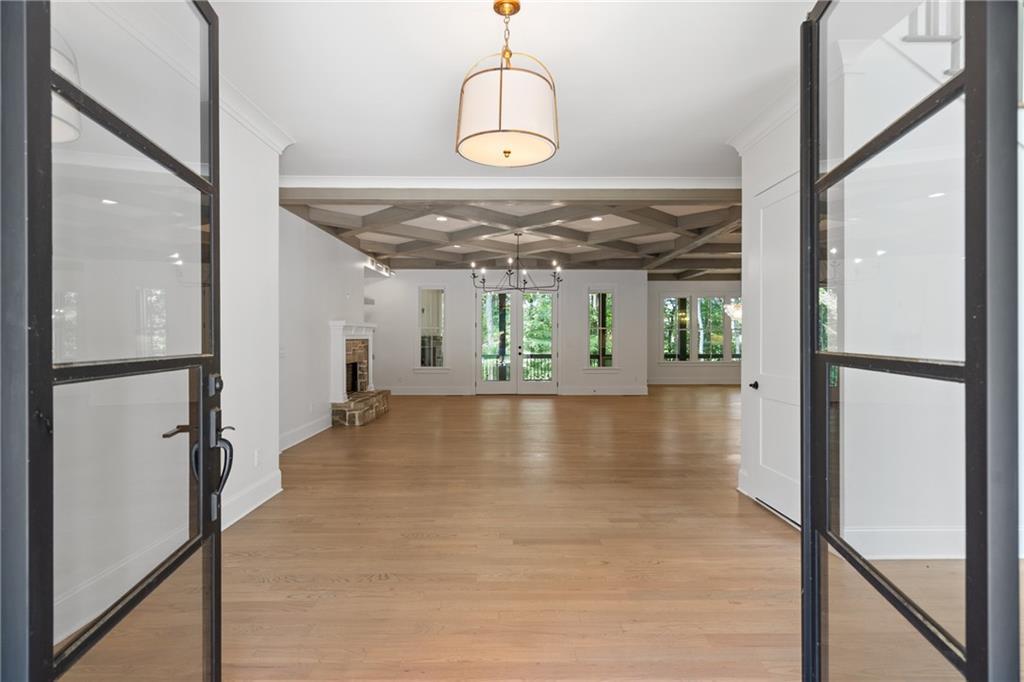 384 Hickory Pass