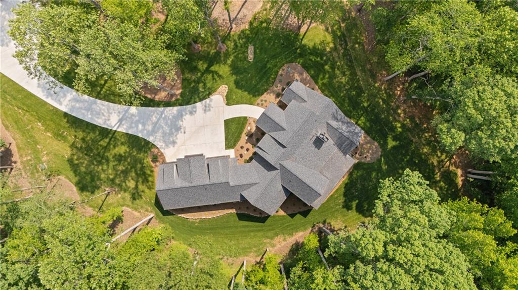 384 Hickory Pass