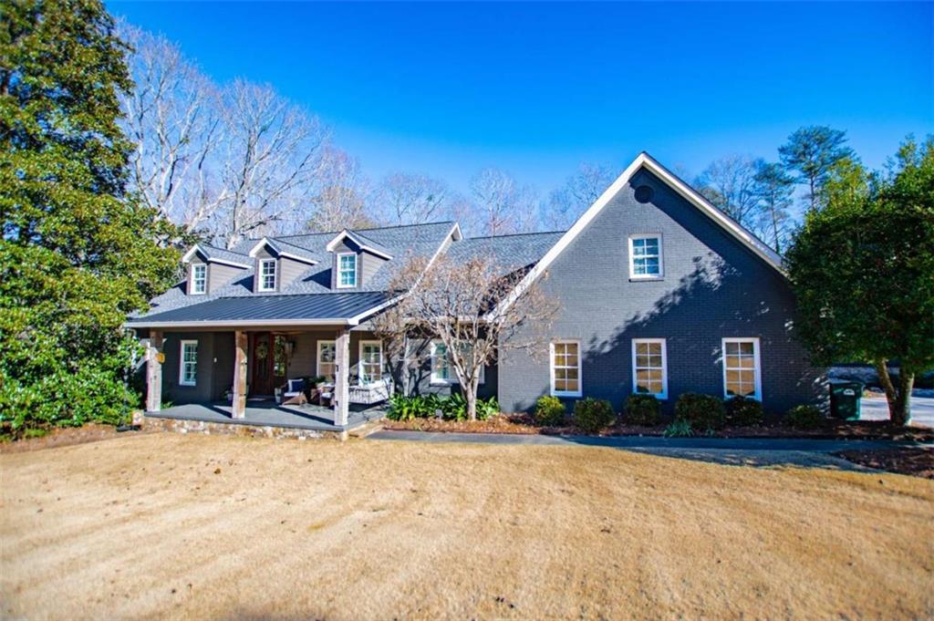 202 Hickory Chase
