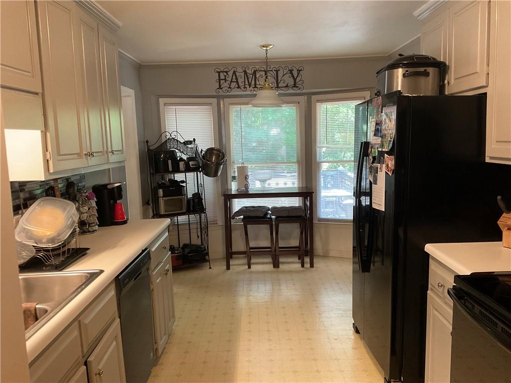 360 Heather Cove