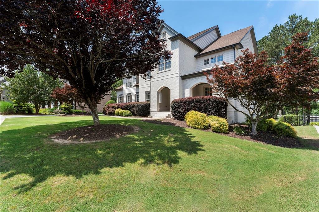 183 Applewood Lane