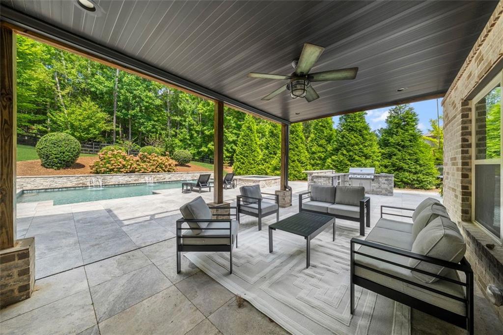 Manorview - Residential
