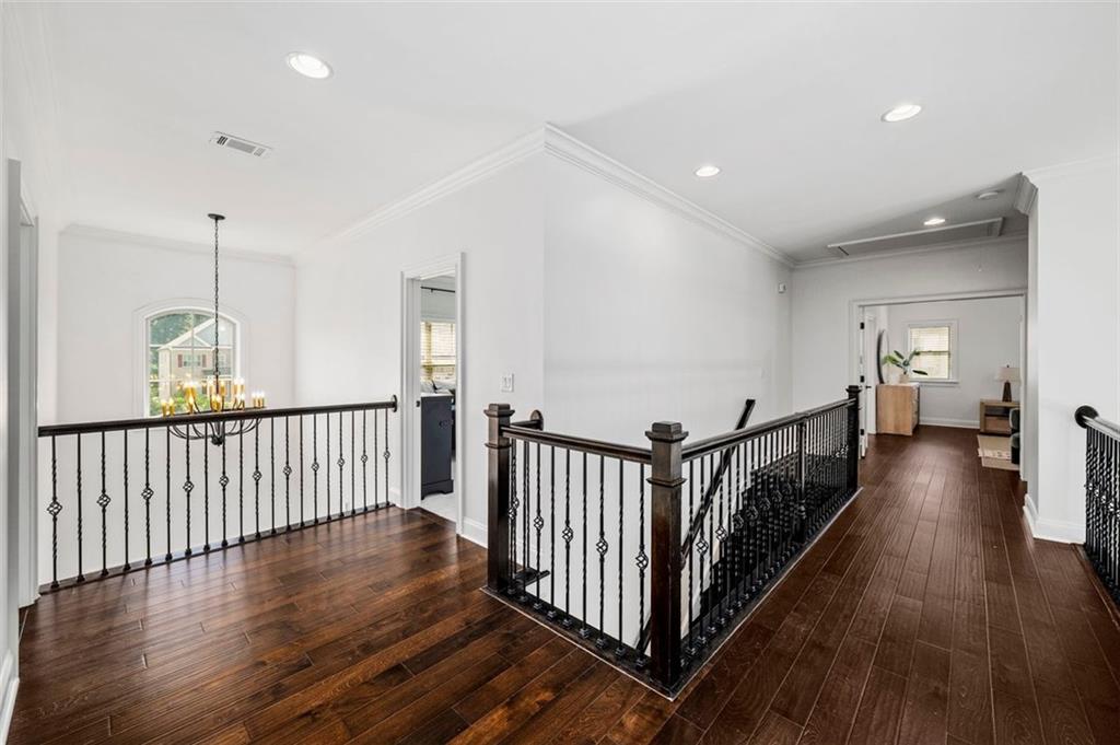 Manorview - Residential