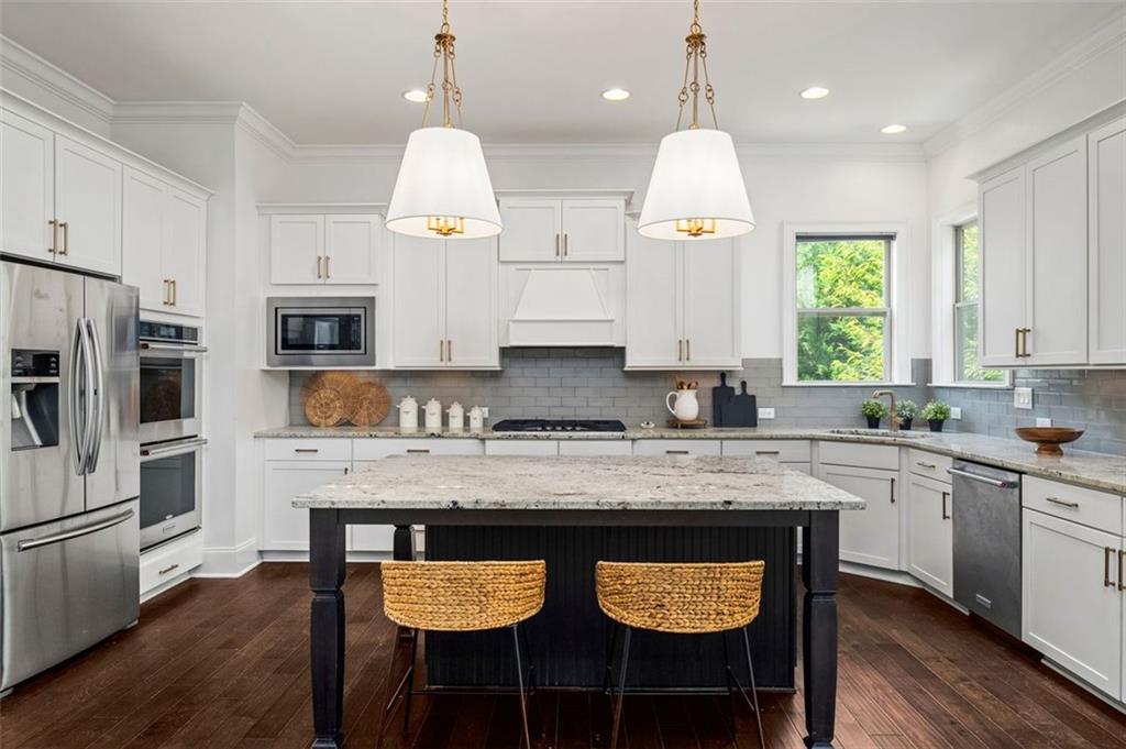 Manorview - Residential