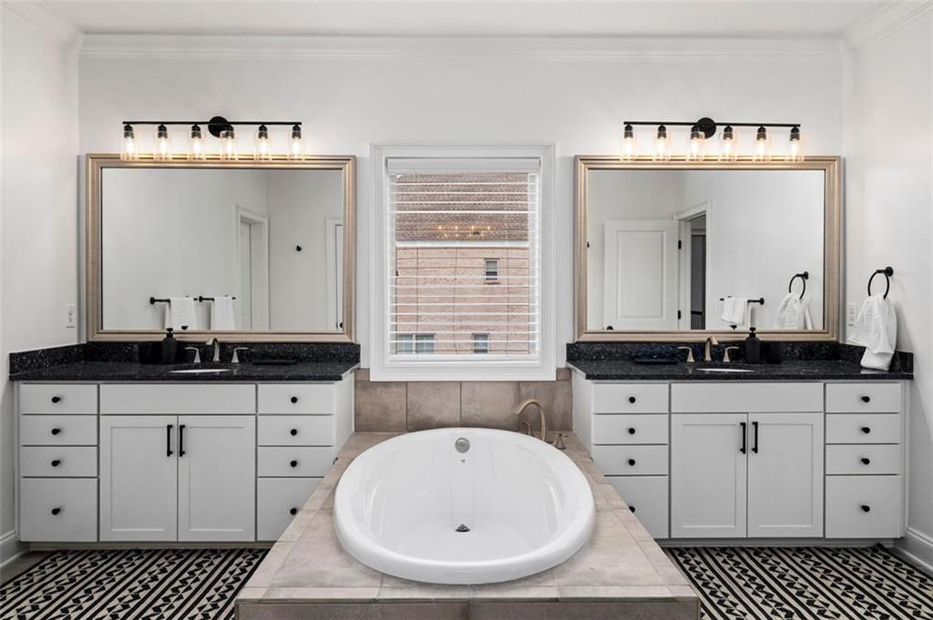 Manorview - Residential