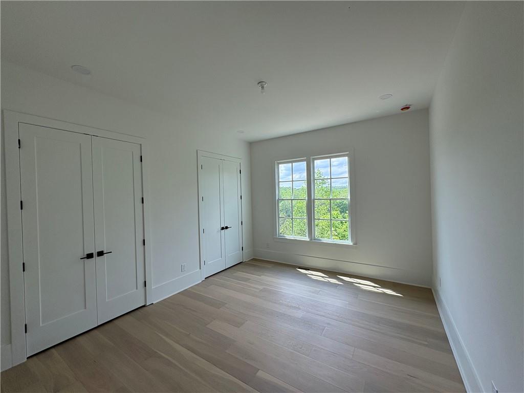 5753 Brendlynn Drive, Suwanee, Georgia image 27
