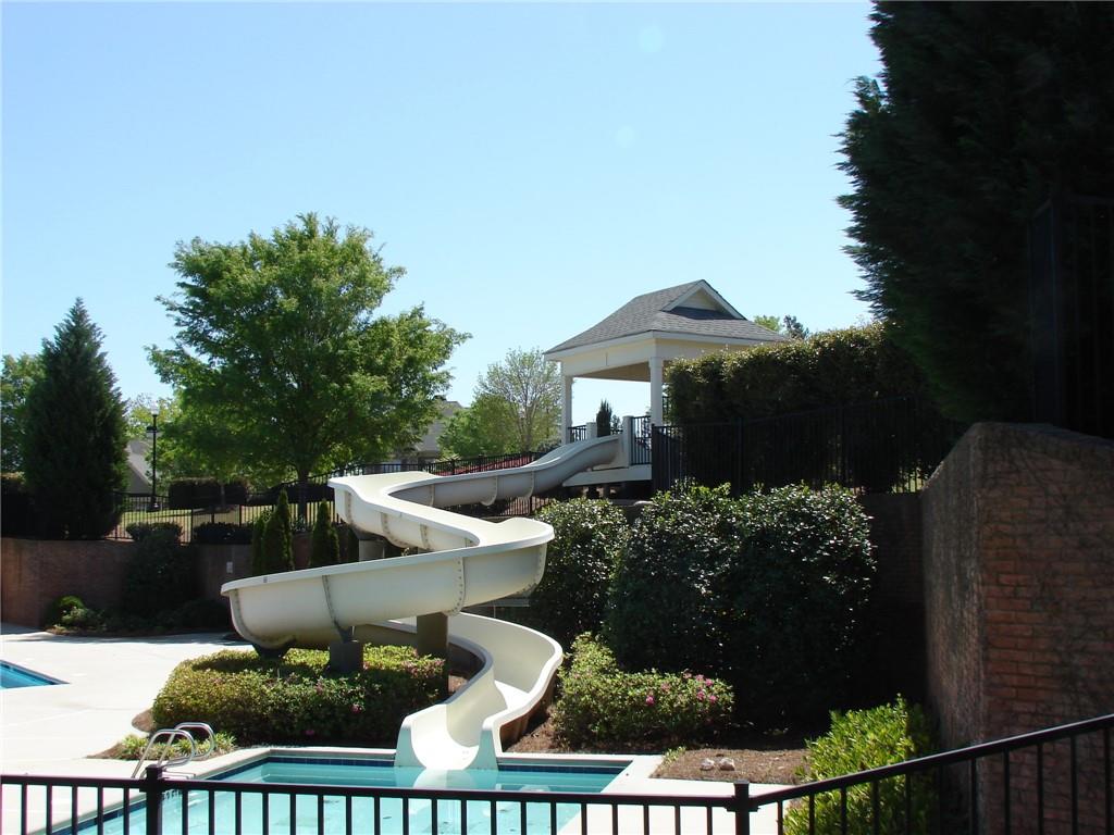 5753 Brendlynn Drive, Suwanee, Georgia image 43