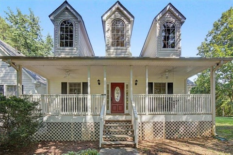 Homes For Sale - 75 Indian Hills Drive<br/> Rydal, GA 30171