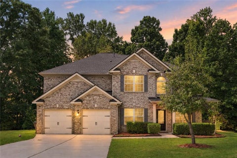 Homes For Sale - 4805 Carriage Bridge Lane<br/> Cumming, GA 30040