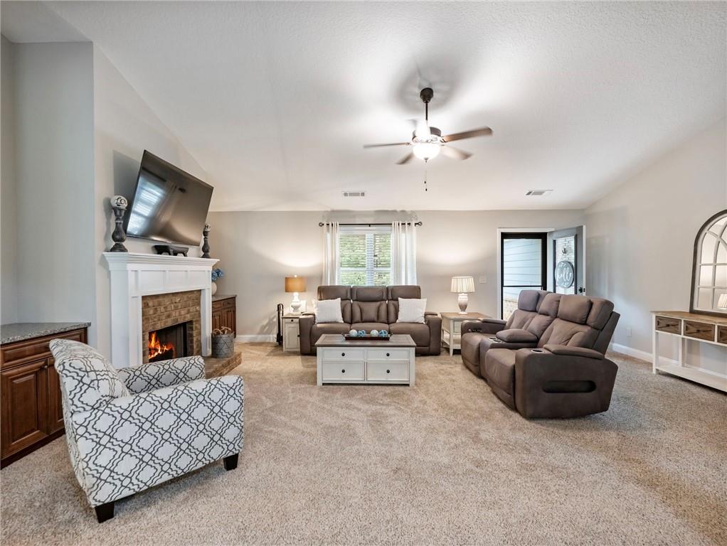 433 Emily Forest Way