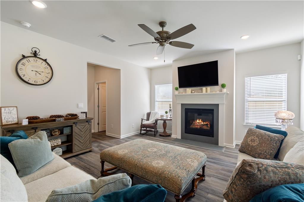 Towne Mill - Residential