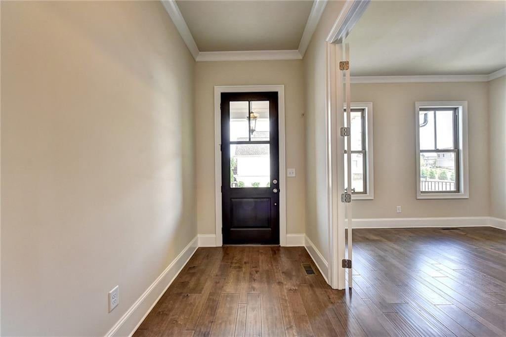 10005 Grandview Square