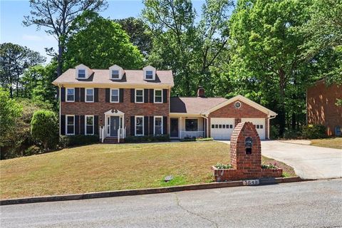 Photo of 3048 Wembley Forest Place, Atlanta, GA 30340 (MLS # 7756955)