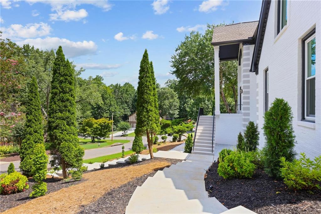 762 Bedford Oaks Drive