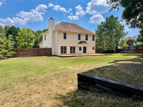 A home in Dacula