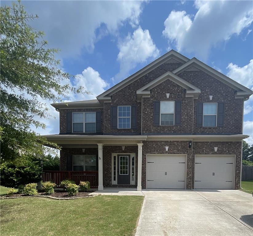 Enjoy the perfect blend of comfort and convenience in this beautiful Forsyth County home. Featuring hardwood floors throughout the main level and an abundance of natural light. Spacious layout, lovely yard, and access to community amenities, including a pool and tennis courts. Located just minutes from Hwy 400, this home provides an easy commute to Windward, Alpharetta, Johns Creek, Suwanee, Buford, and Dawsonville. 24 month lease preferred.