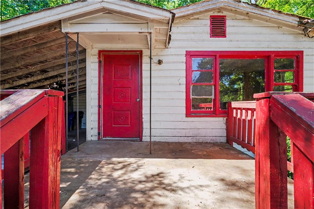 1091 Adcock Circle