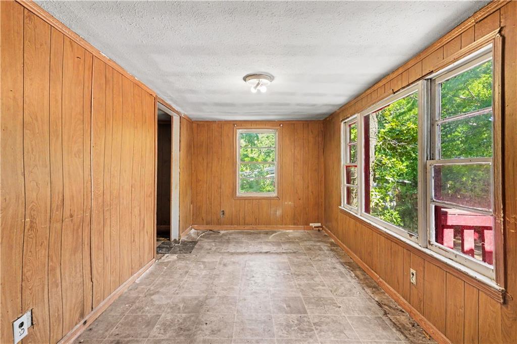 1091 Adcock Circle