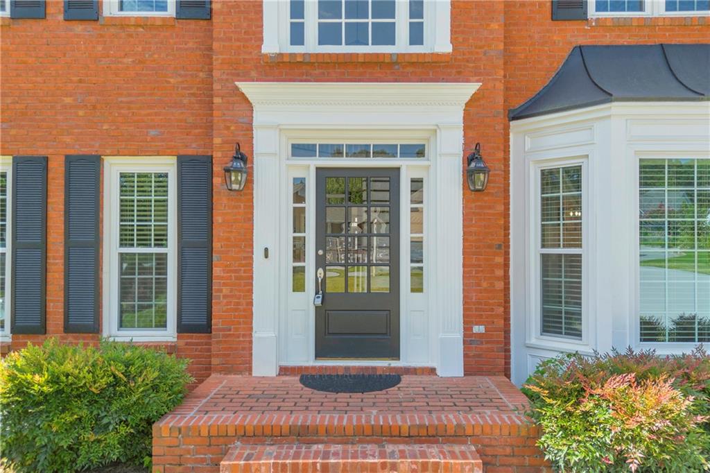 4910 Red Robin Ridge