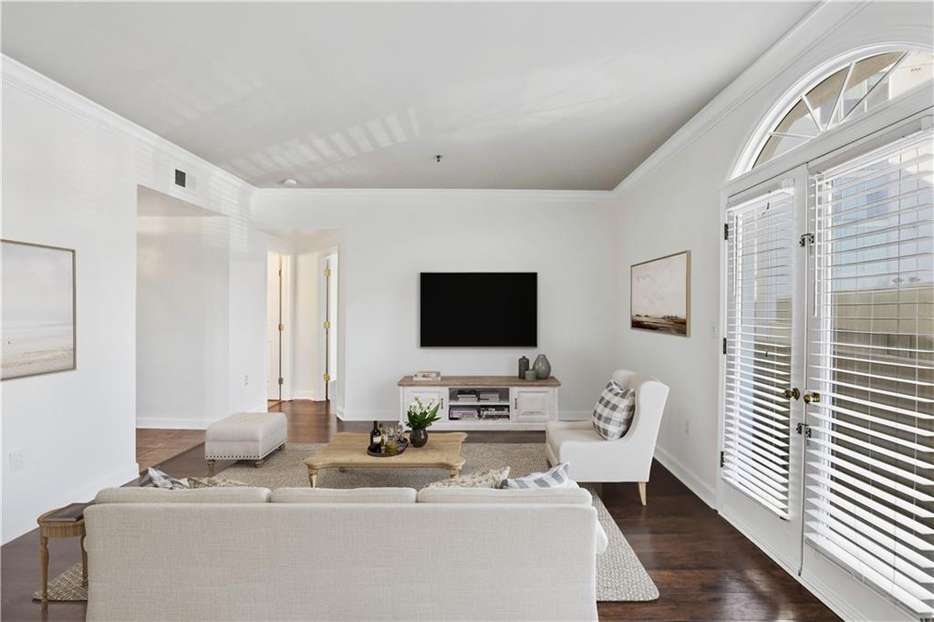 2161 Peachtree Road NE 205