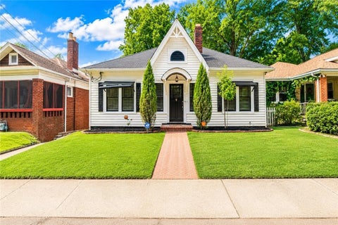 Homes For Sale - 1688 Neely Avenue<br/> Atlanta, GA 30344