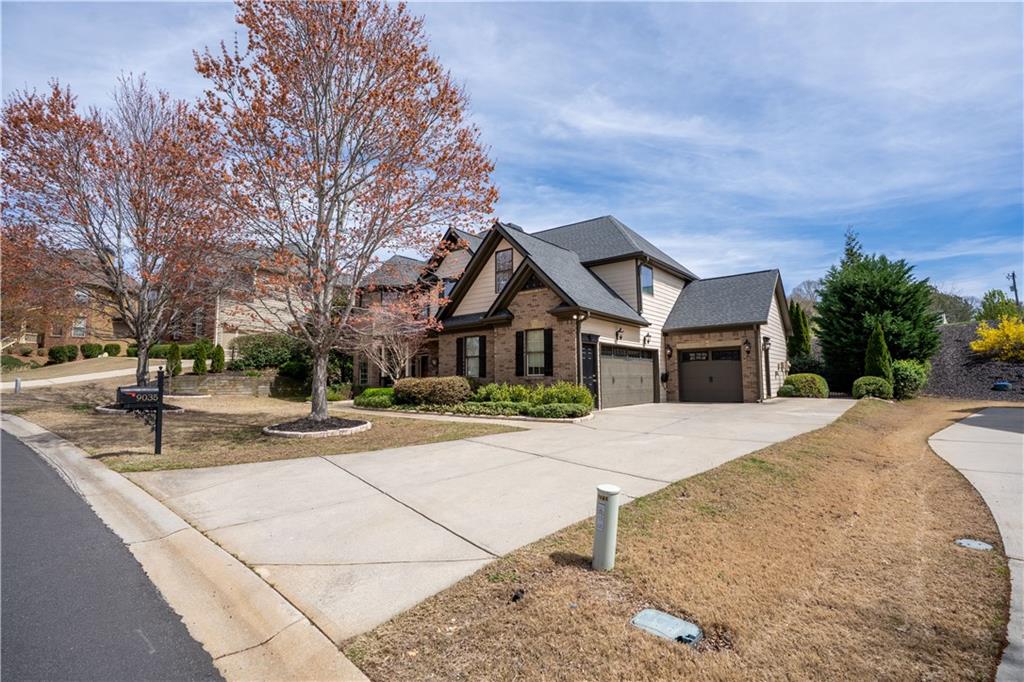 9035 Maple Run Trail