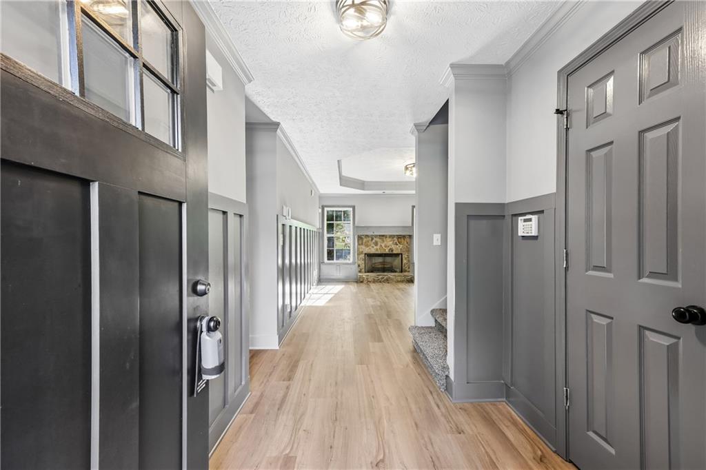 2360 Huntington Drive