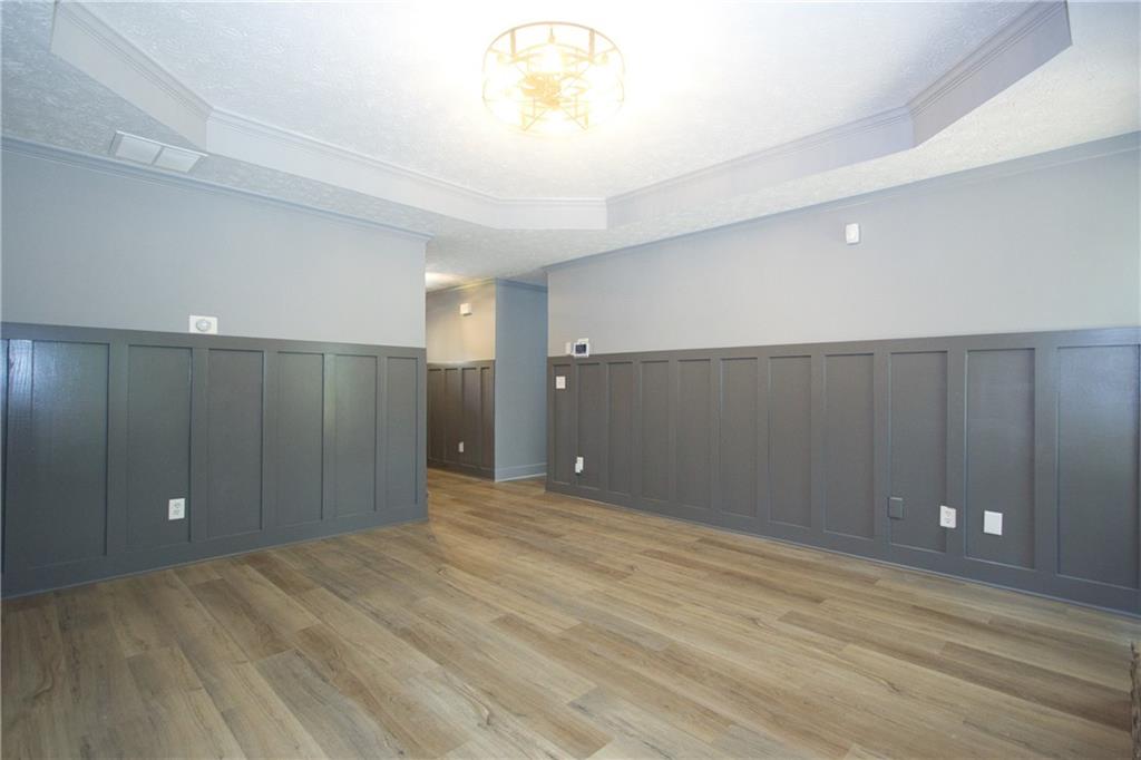 2360 Huntington Drive