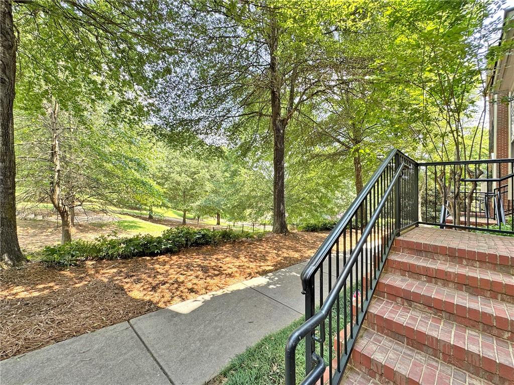 2766 Wander Lane