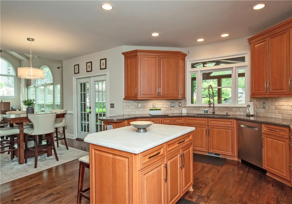 104 Fairway Overlook, Woodstock, Georgia image 28