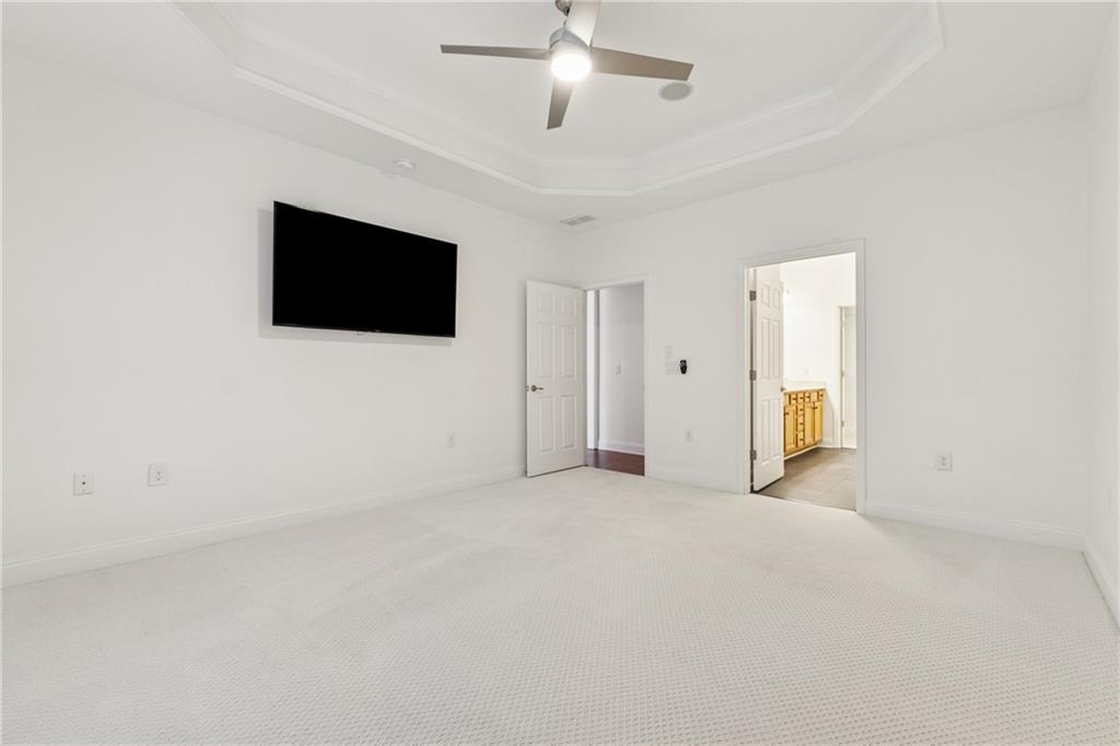 1680 Bluestone Drive, Cumming, Georgia image 17