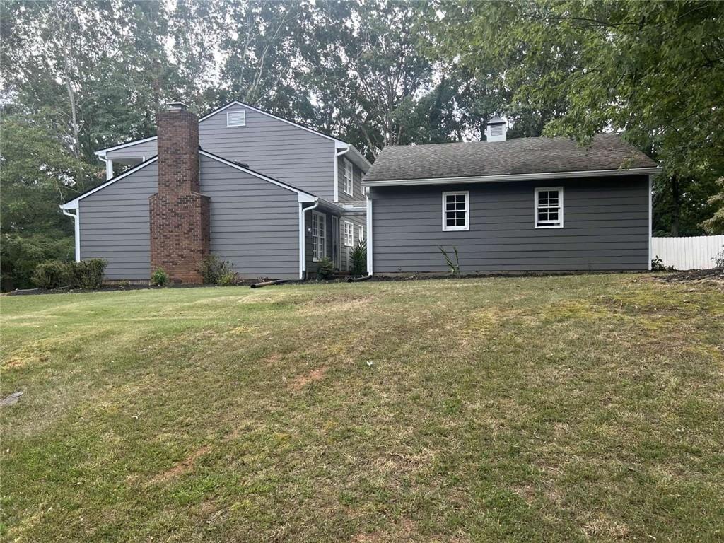 2566 Bridgewater Circle