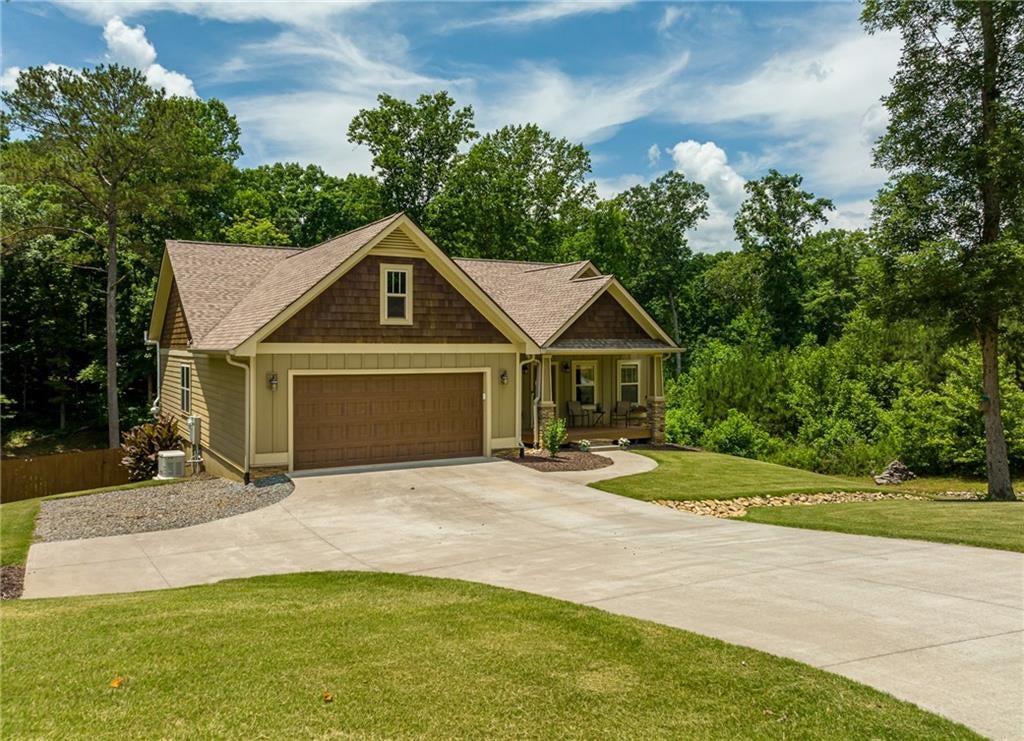 420 Meadow Circle