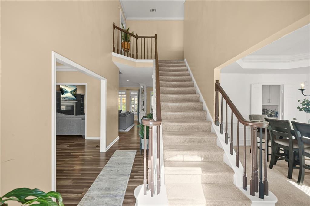 1201 Brook Knoll Place