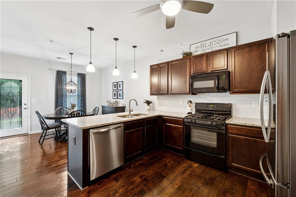 233 Oakview Drive
