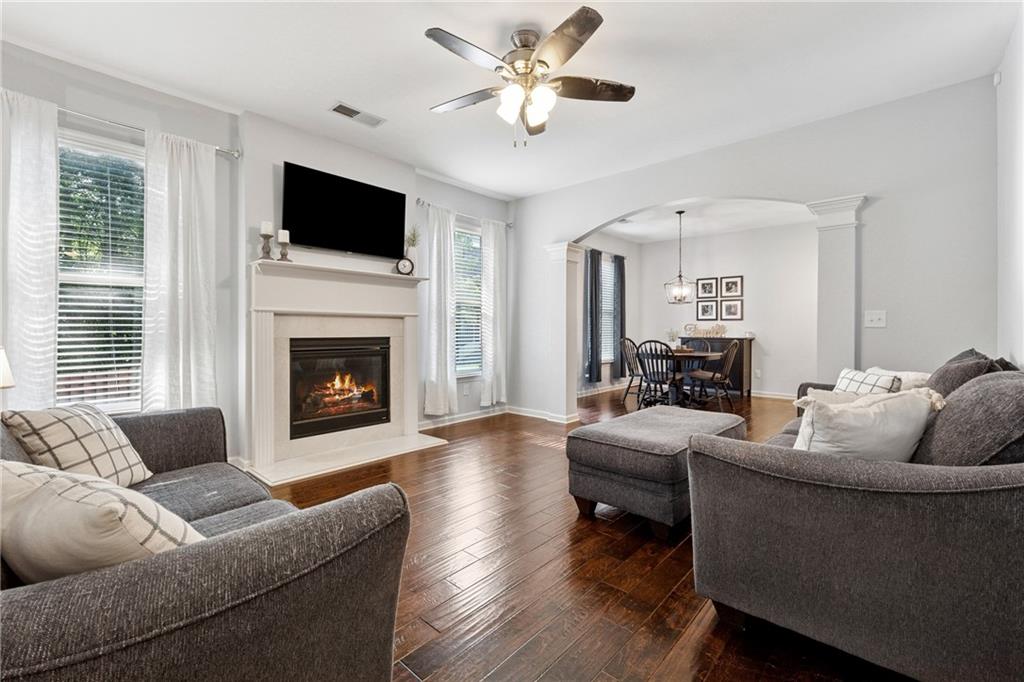 233 Oakview Drive
