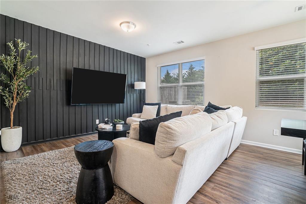 PARKSIDE @ TRAVERS CREEK - Residential