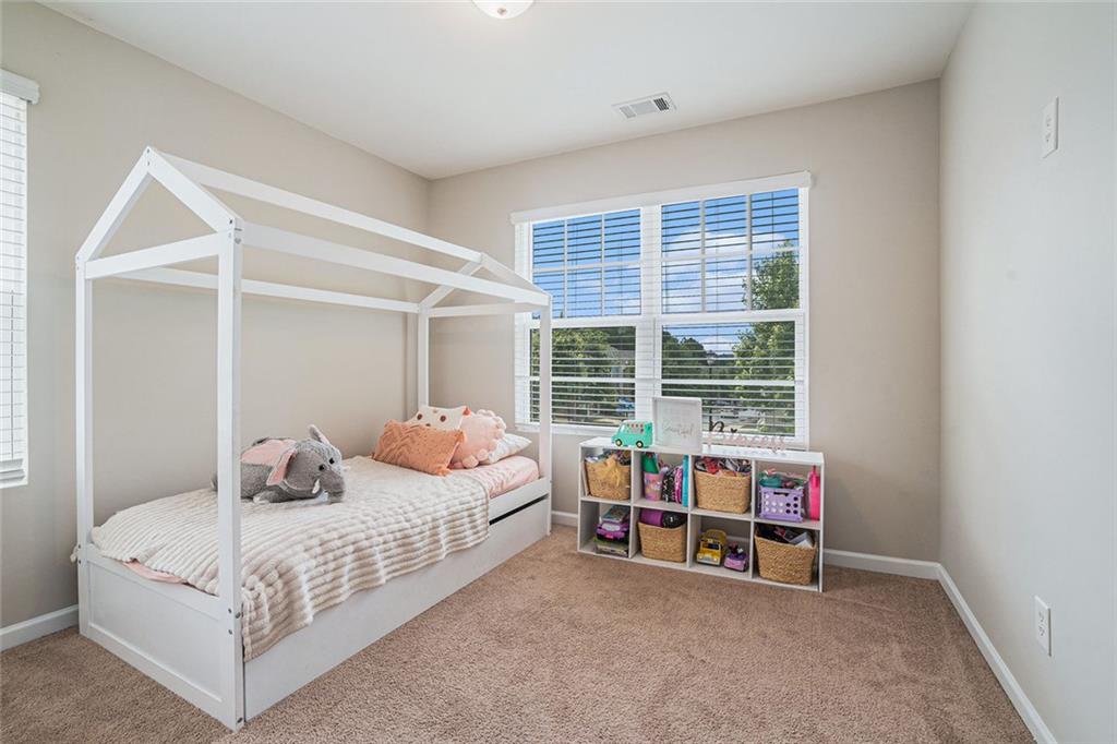 PARKSIDE @ TRAVERS CREEK - Residential