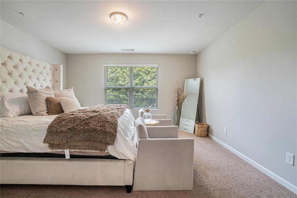 PARKSIDE @ TRAVERS CREEK - Residential