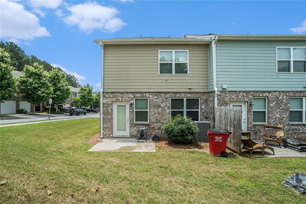 PARKSIDE @ TRAVERS CREEK - Residential