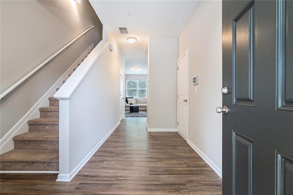 PARKSIDE @ TRAVERS CREEK - Residential