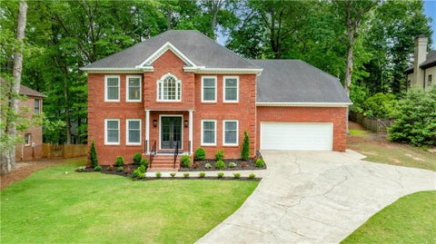 Homes For Sale - 2352 Brittany Lane<br/> Marietta, GA 30062