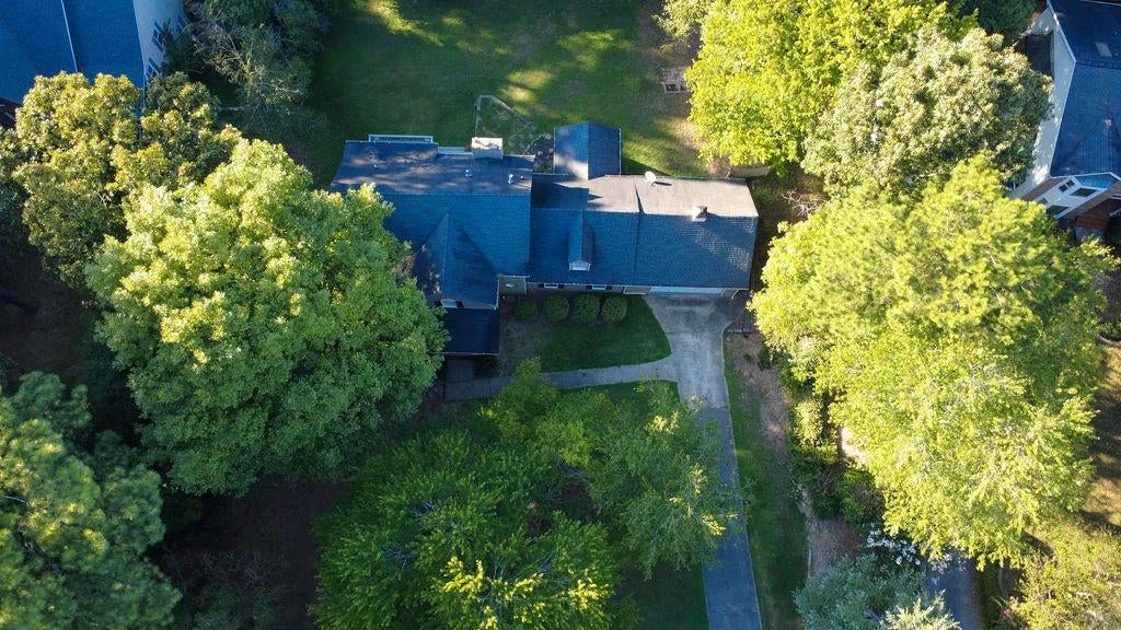 125 Picketts Lake Drive