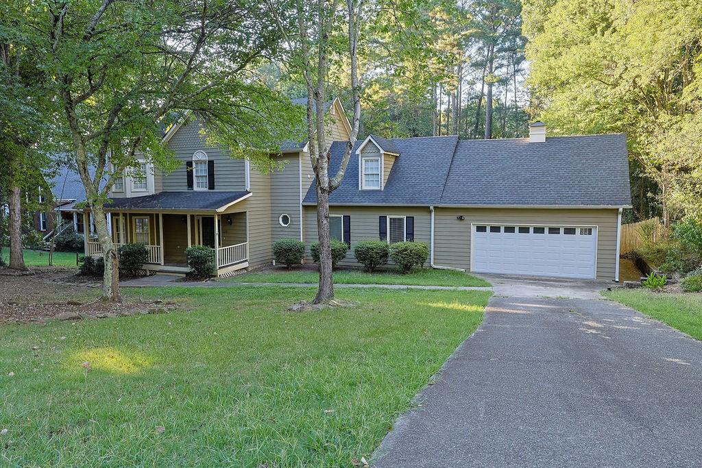 125 Picketts Lake Drive