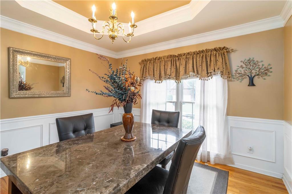 3780 Summit Gate Drive, Suwanee, Georgia image 6
