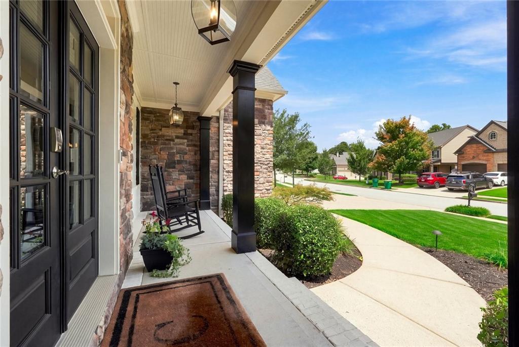 180 Lakestone Parkway