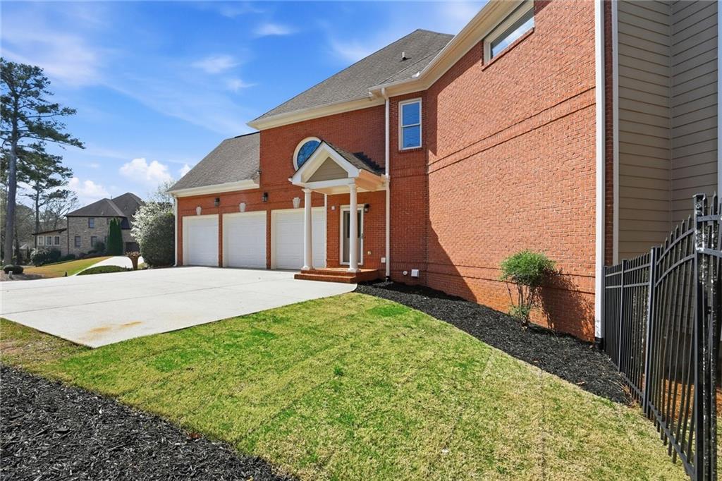 4875 Prestbury Drive